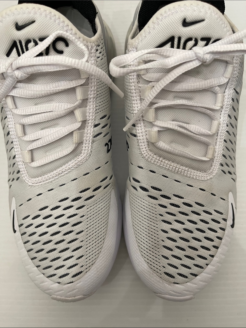 Nike Air Max 270 White/Black Athletic Running Sneakers Women’s Size 8 - Picture 9 of 14